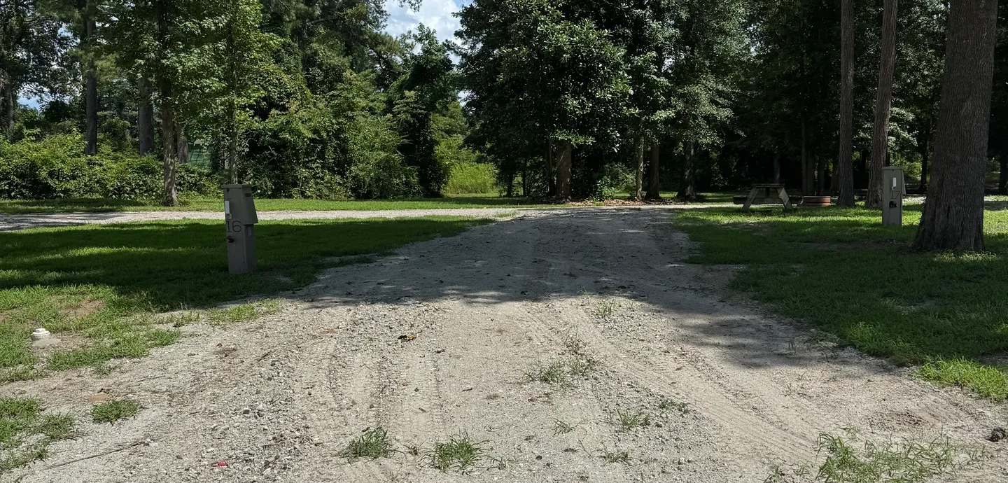 RV Site 16 at Magnolia Lane Campground