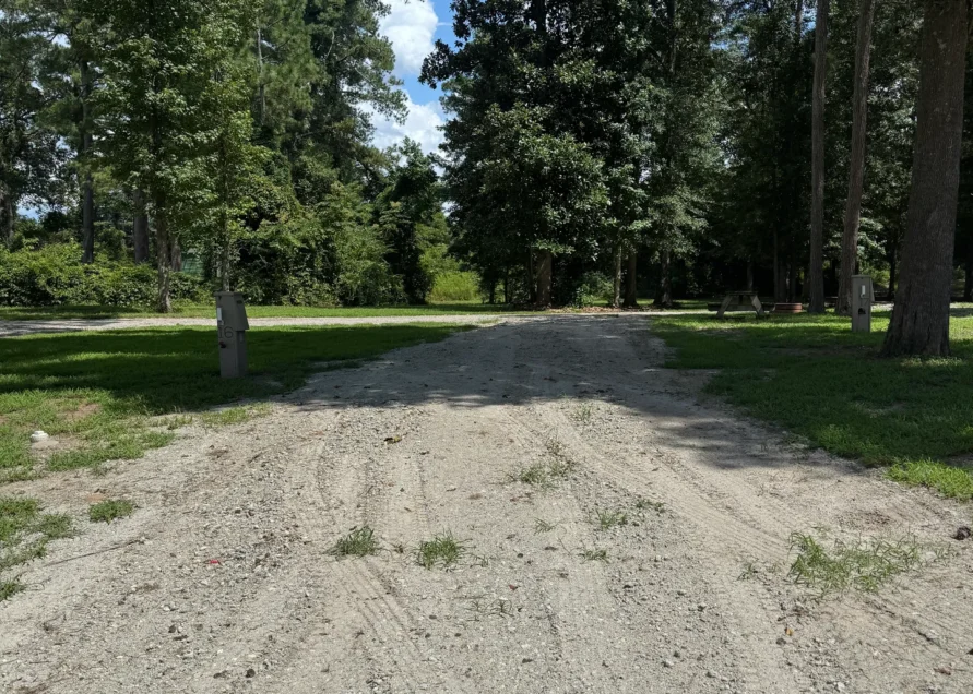 RV Site 16 at Magnolia Lane Campground