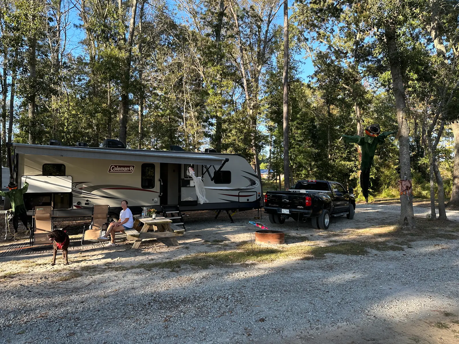 RV site at Magnolia Lane